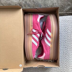NEW IN BOX Pink Adidas Gazelle Bold